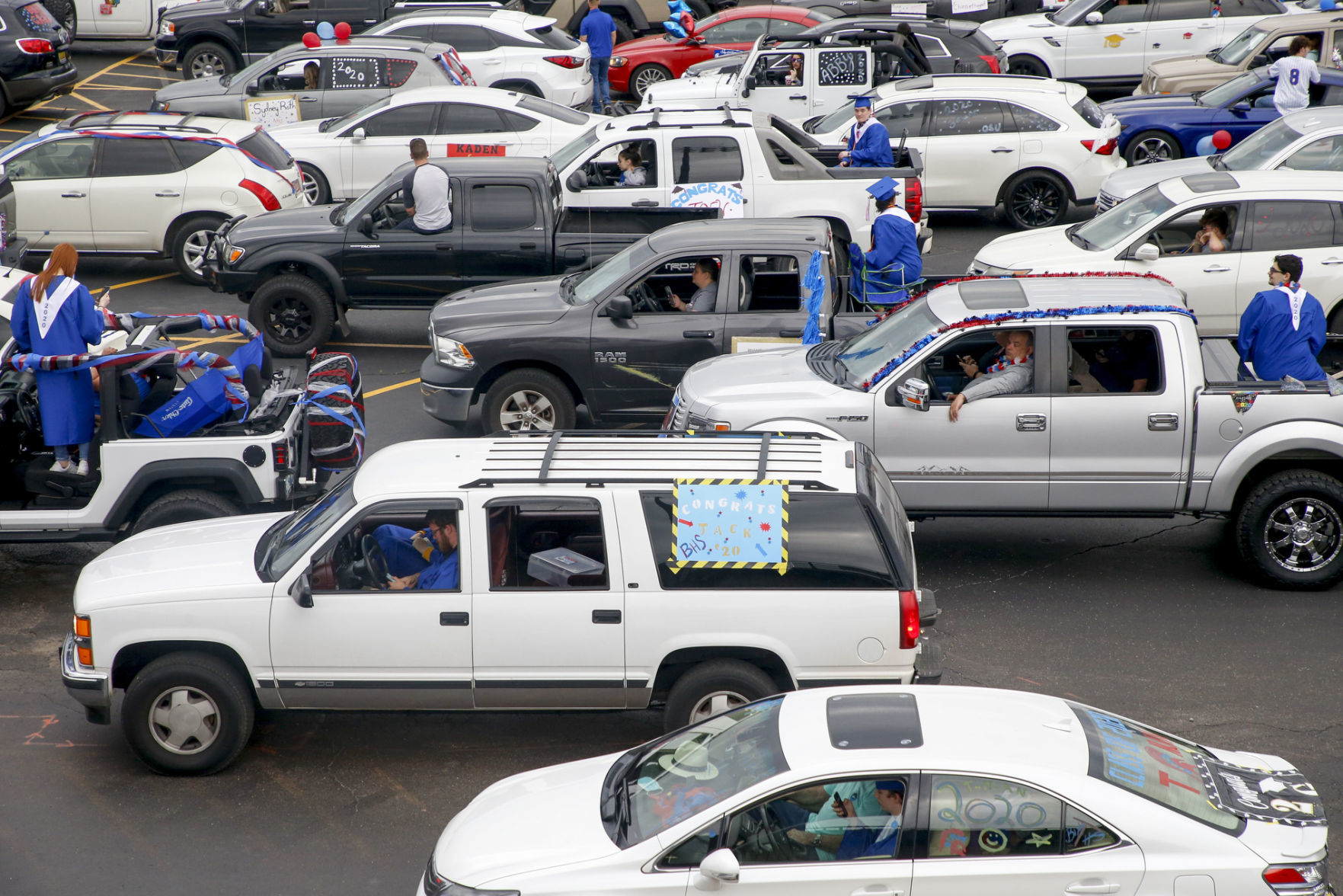 Bixby Graduation Parade